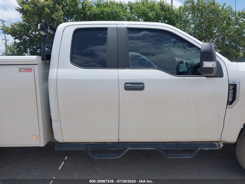 2018 Ford F-250 Xl VIN: 1FD7X2B64JEC27134 Lot: 39967539