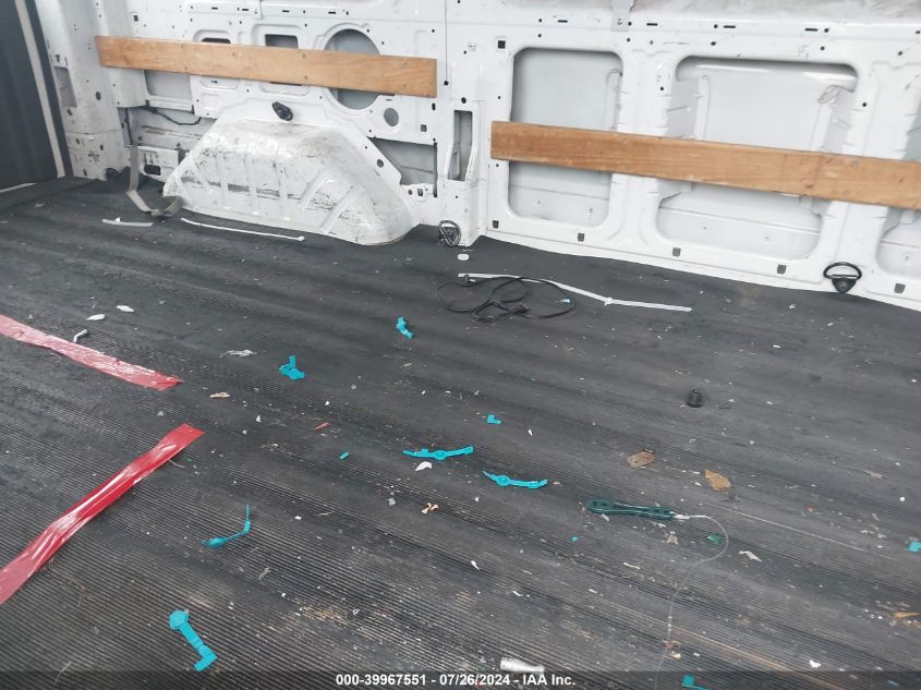 2015 Ford Transit-250 VIN: 1FTNR1ZM4FKA88670 Lot: 39967551