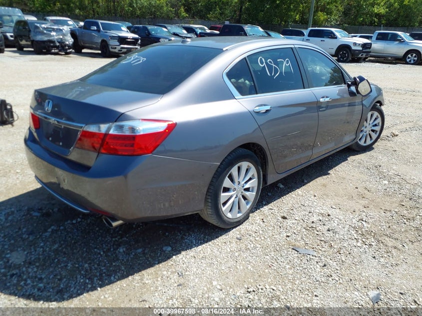 2015 HONDA ACCORD VIN: 1HGCR2F88FA043050