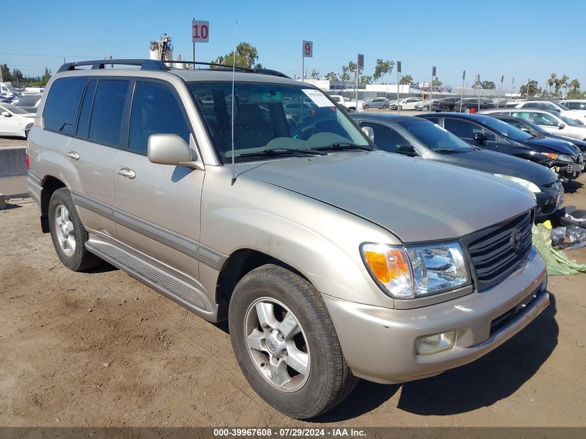 2005 Toyota Land Cruiser V8 VIN: JTEHT05JX52072567 Lot: 39967608