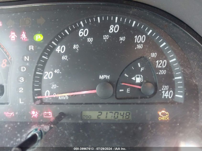 2003 Toyota Camry Le V6 VIN: 4T1BF32K83U058261 Lot: 39967613