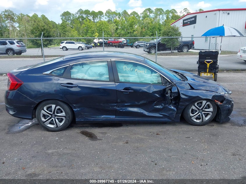 VIN 2HGFC2F53JH579497 2018 HONDA CIVIC LX