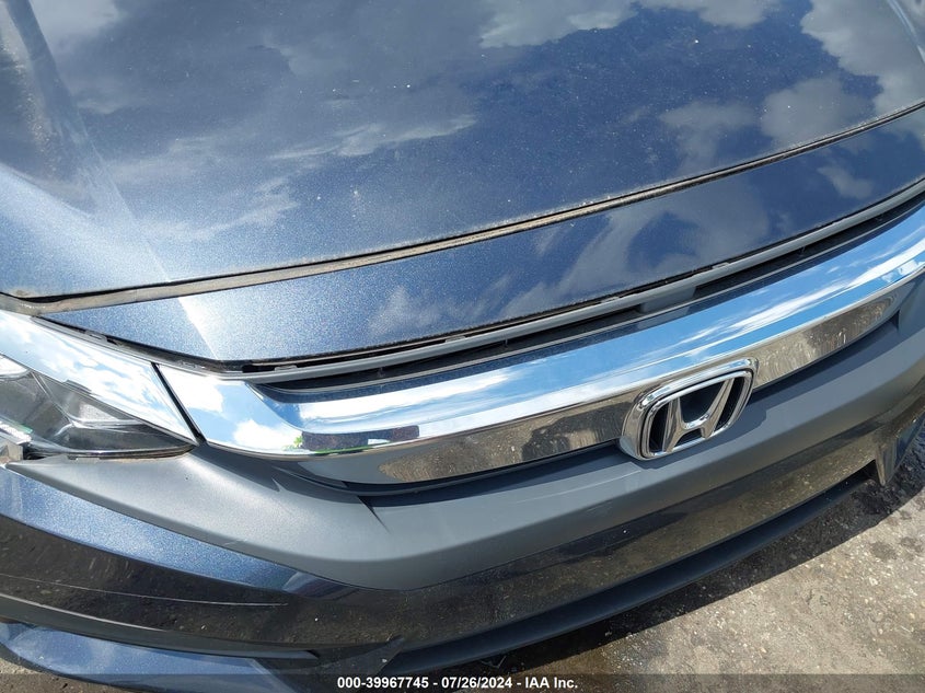VIN 2HGFC2F53JH579497 2018 HONDA CIVIC LX