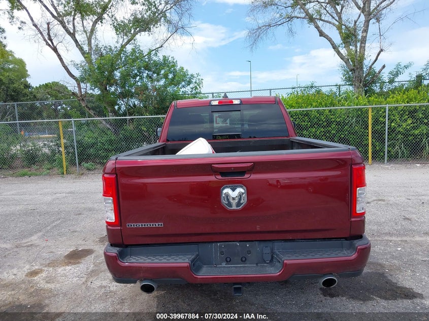 2022 Ram 1500 Big Horn Quad Cab 4X2 6'4 Box VIN: 1C6RREBT0NN354927 Lot: 39967884