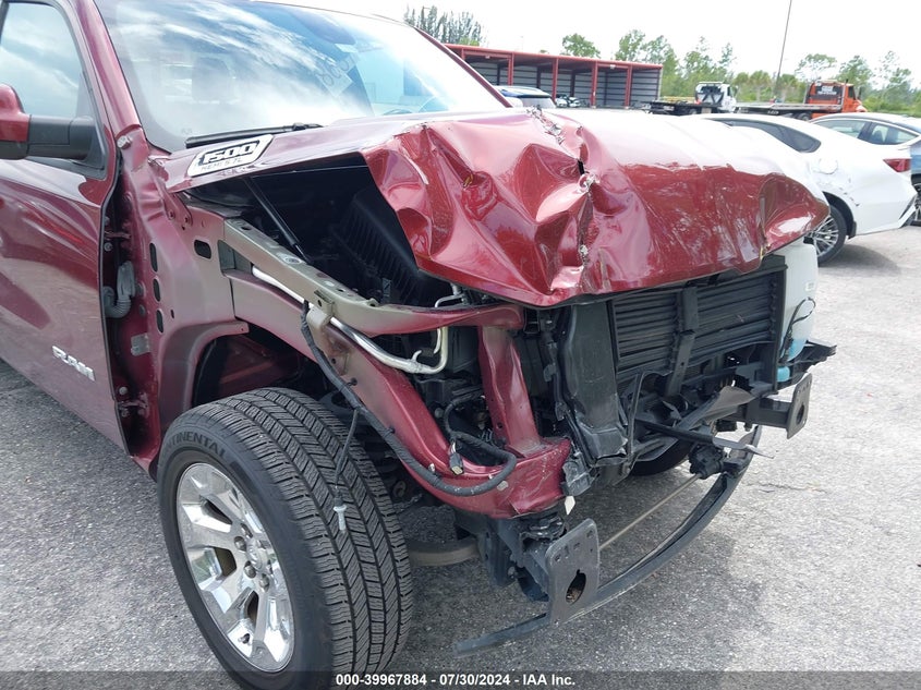 2022 Ram 1500 Big Horn Quad Cab 4X2 6'4 Box VIN: 1C6RREBT0NN354927 Lot: 39967884