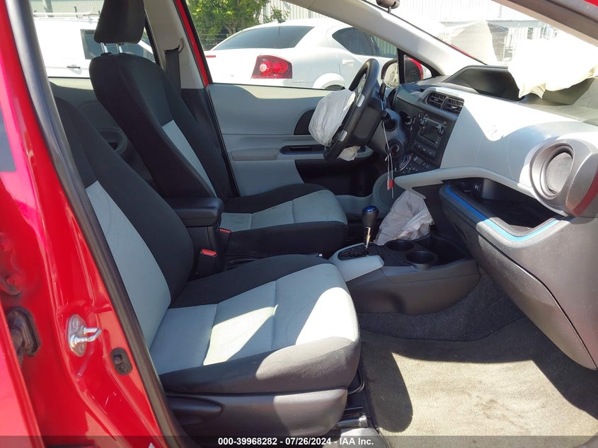 2012 Toyota Prius C VIN: JTDKDTB30C1509932 Lot: 39968282