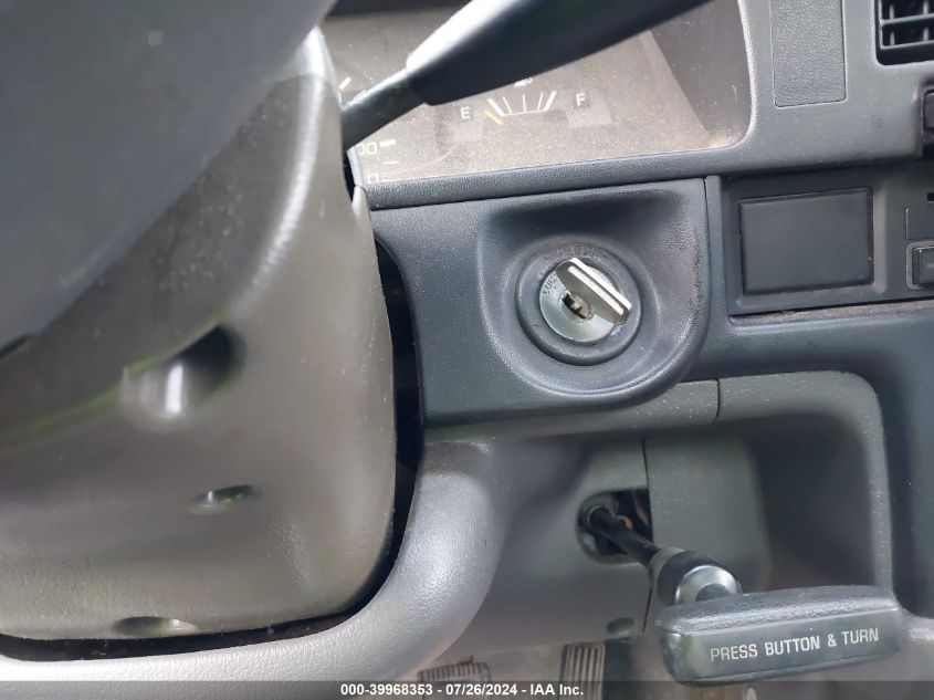 1994 Toyota Pickup 1/2 Ton Short Wheelbase VIN: JT4RN81AXR5171336 Lot: 39968353