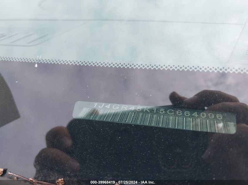 2005 Jeep Grand Cherokee Laredo VIN: 1J4GR48K15C664096 Lot: 39968419