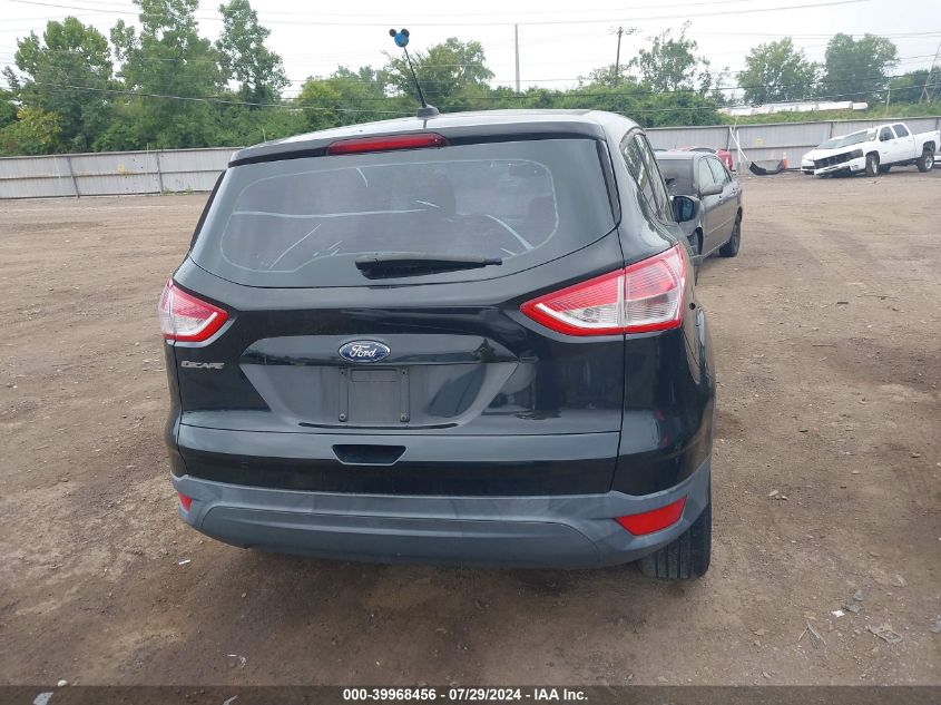 2013 Ford Escape S VIN: 1FMCU0F77DUB45021 Lot: 39968456