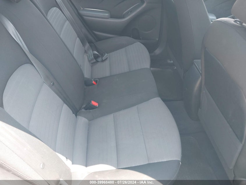 2018 KIA FORTE S - 3KPFL4A75JE278177