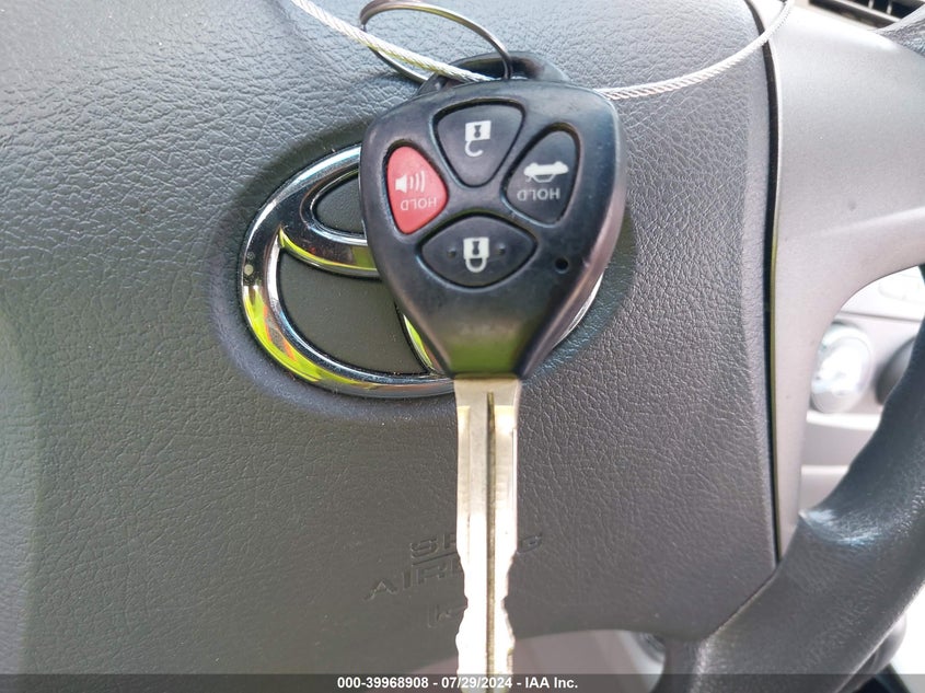 2010 Toyota Camry Le VIN: 4T1BF3EK2AU018850 Lot: 39968908