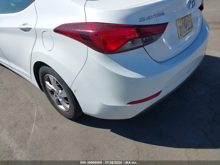 2014 Hyundai Elantra Se VIN: 5NPDH4AE8EH527404 Lot: 39969009