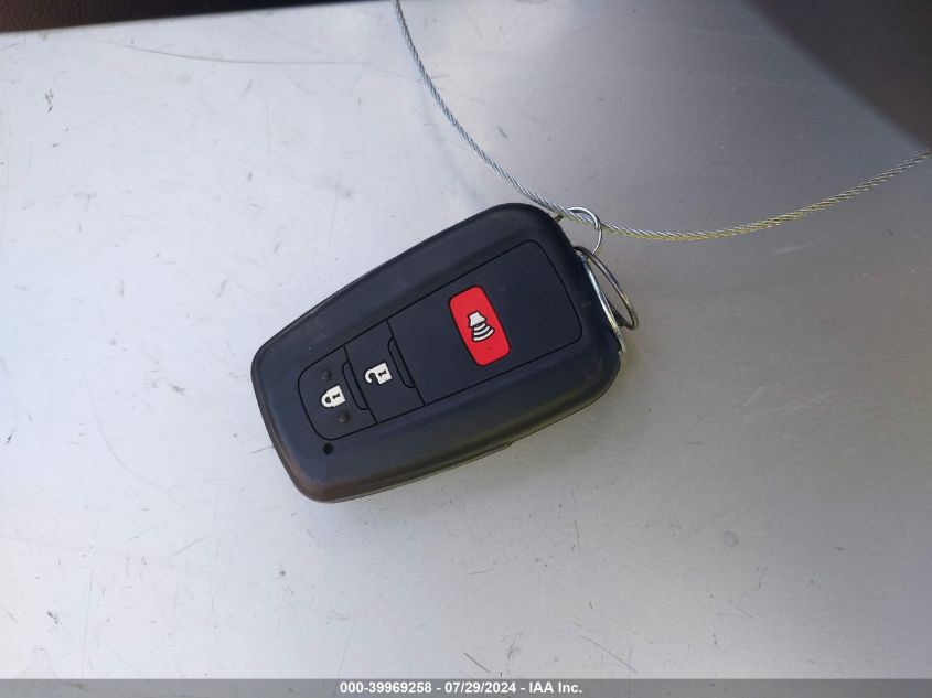 2021 Toyota Rav4 Hybrid Xle VIN: 2T3RWRFV8MW109272 Lot: 39969258