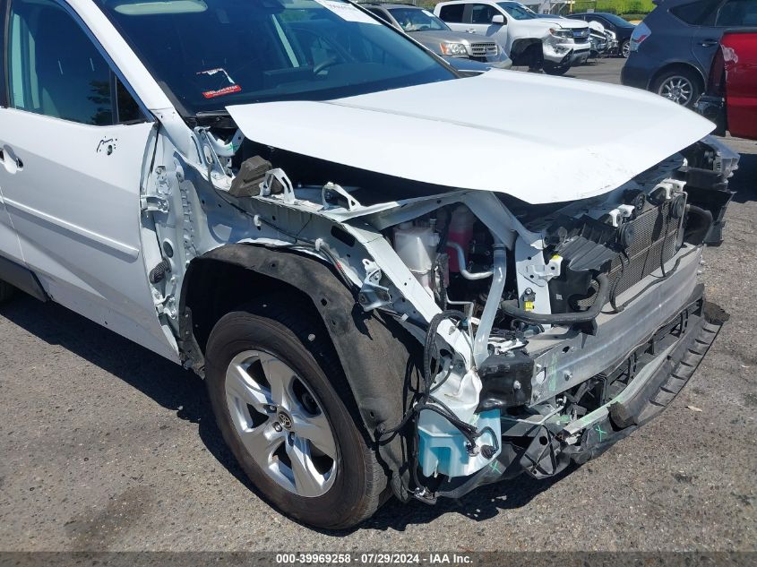 2021 Toyota Rav4 Hybrid Xle VIN: 2T3RWRFV8MW109272 Lot: 39969258