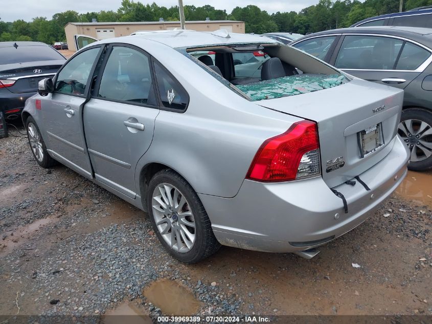 2011 Volvo S40 T5 VIN: YV1672MS2B2535622 Lot: 39969389