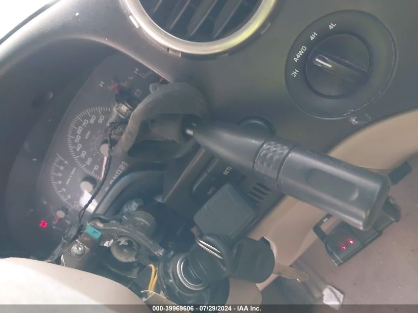 2004 Ford Expedition Eddie Bauer VIN: 1FMPU18L64LA81755 Lot: 39969606