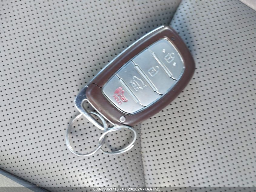 2016 Hyundai Sonata Hybrid Hybrid/Limited VIN: KMHE34L12GA020727 Lot: 39969718