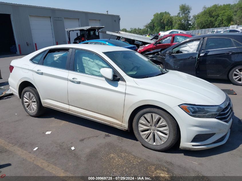 2019 Volkswagen Jetta 1.4T R-Line/1.4T S/1.4T Se VIN: 3VWC57BU6KM171968 Lot: 39969725