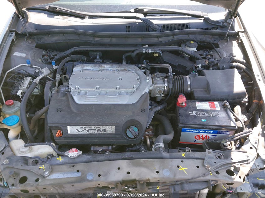 2010 Honda Accord Exl VIN: 1HGCP3F88AA024633 Lot: 39969790