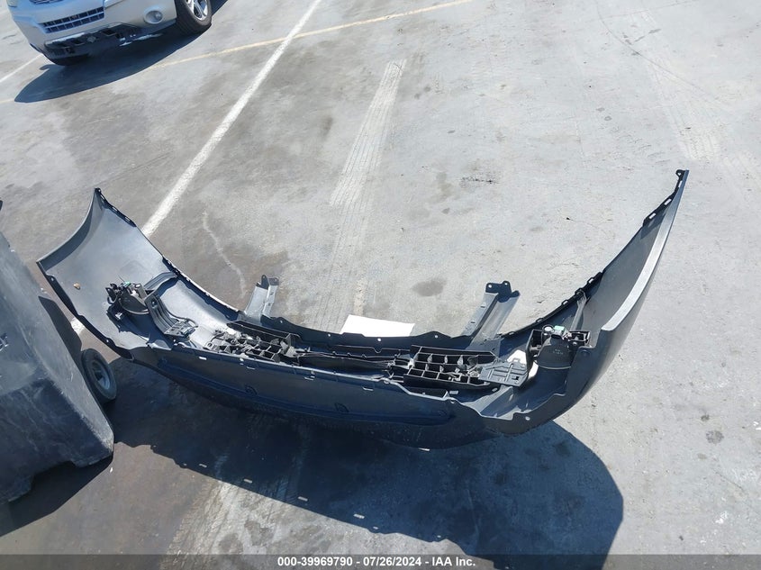 2010 Honda Accord Exl VIN: 1HGCP3F88AA024633 Lot: 39969790