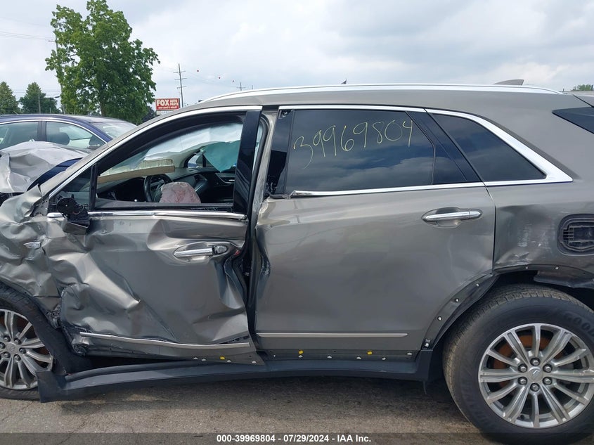 2019 CADILLAC XT5 LUXURY - 1GYKNDRS0KZ122579