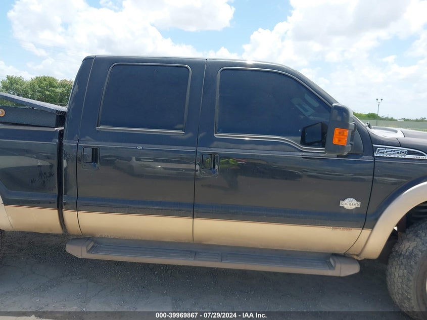 2013 FORD F-250 LARIAT - 1FT7W2BT3DEB40441