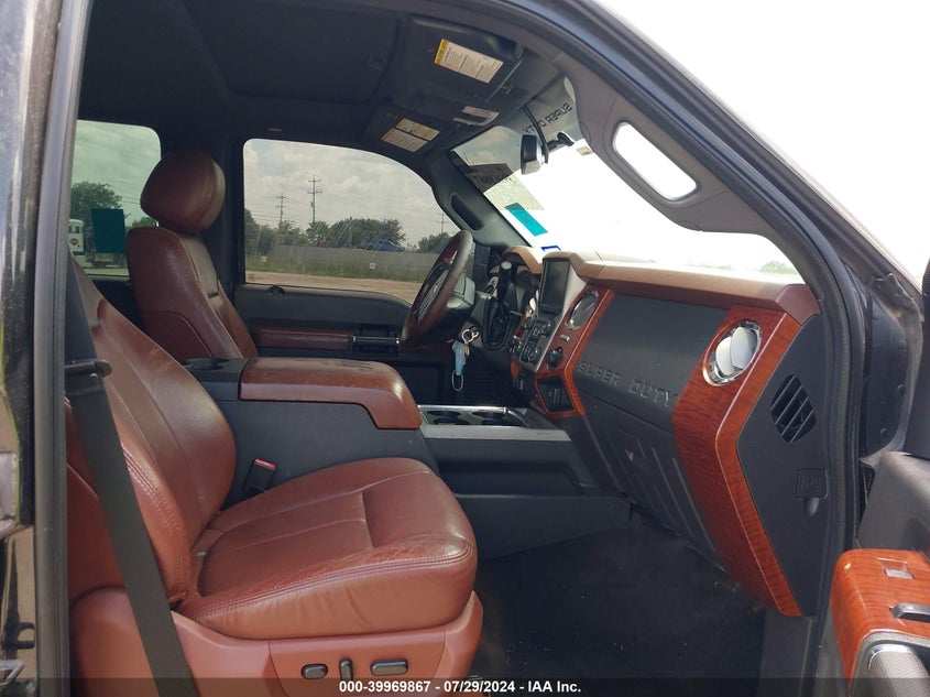 2013 FORD F-250 LARIAT - 1FT7W2BT3DEB40441