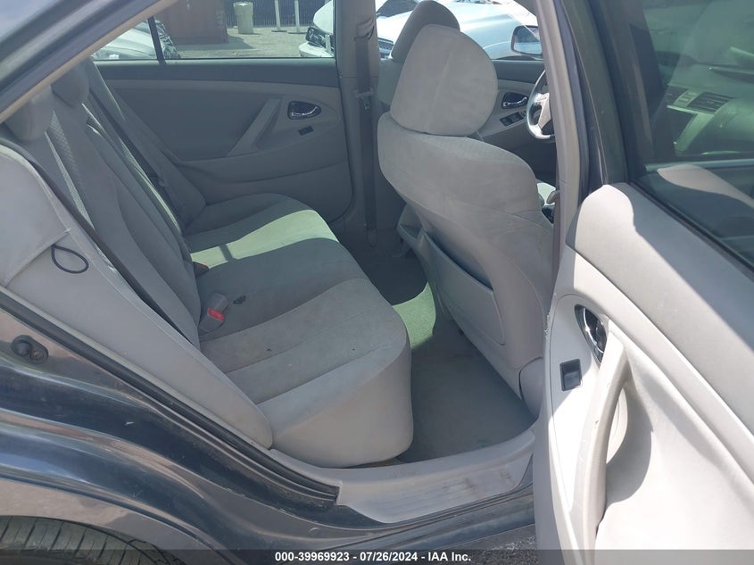 2007 Toyota Camry Le VIN: 4T1BE46K77U568982 Lot: 39969923
