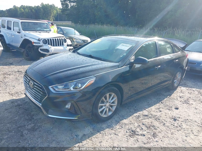 VIN 5NPE24AF4KH764904 2019 HYUNDAI SONATA SE