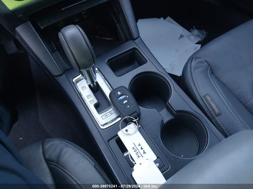 2017 Subaru Outback 2.5I Limited VIN: 4S4BSANCXH3370924 Lot: 39970241