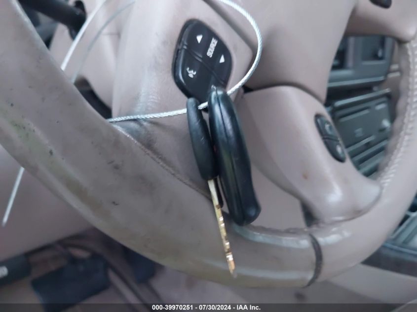 2005 GMC Yukon Xl 1500 Denali VIN: 1GKFK66U75J169102 Lot: 39970251