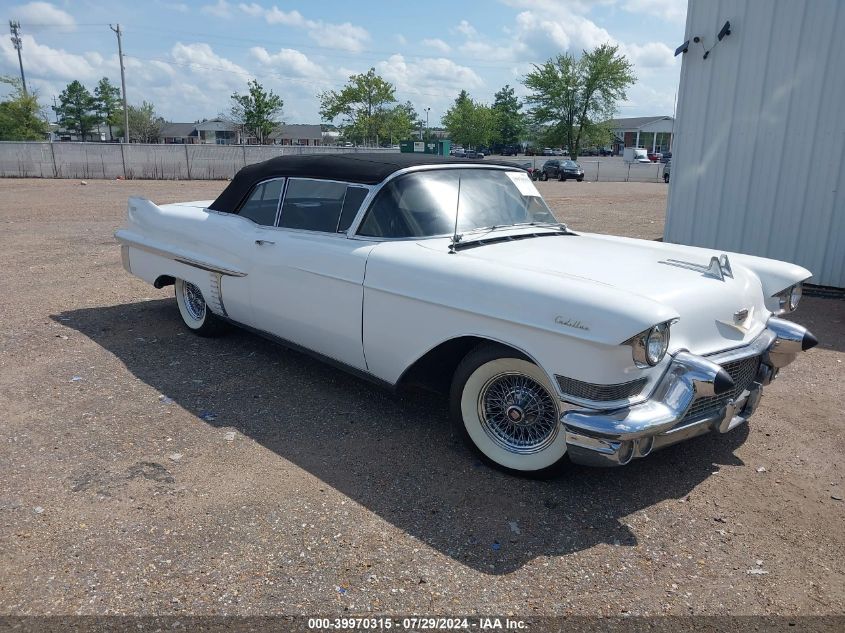 1957 Cadillac Series 62 VIN: 5762038457 Lot: 39970315