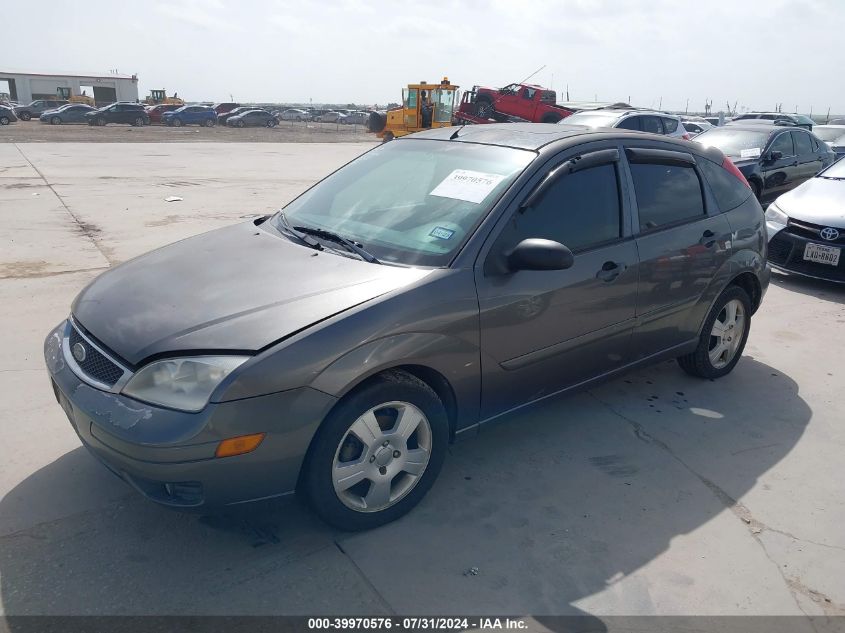 2007 Ford Focus S/Se/Ses VIN: 1FAFP37N37W288022 Lot: 39970576