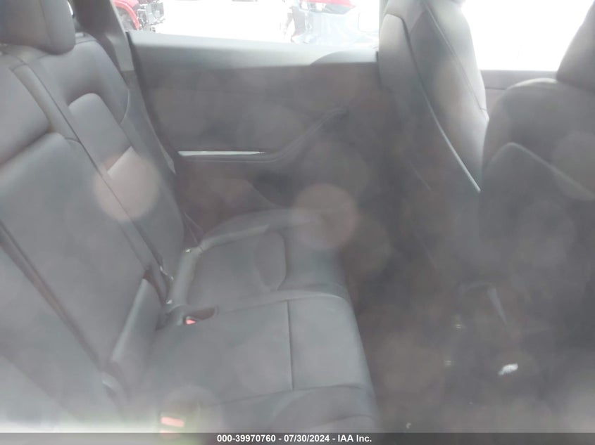 2024 TESLA MODEL Y U   U(VIN: 7SAYGDEE0RA280527