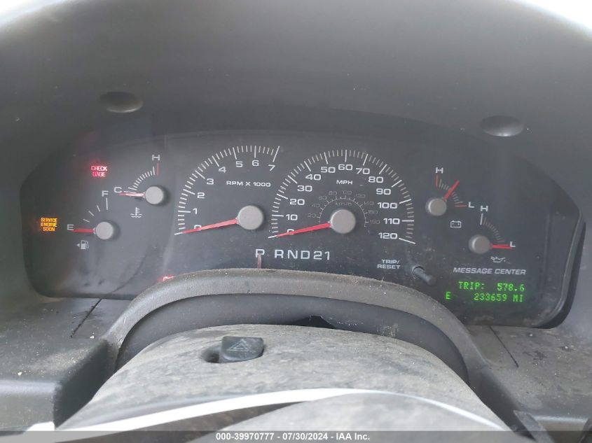 2004 Ford Expedition Xlt VIN: 1FMRU15WX4LA51181 Lot: 39970777