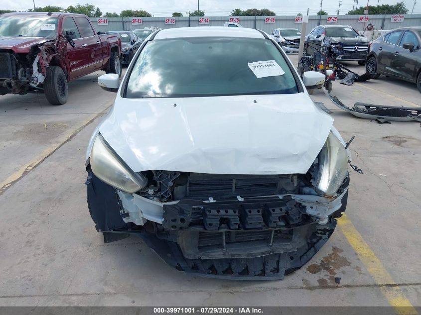 1FADP3K2XGL222265 2016 Ford Focus Se