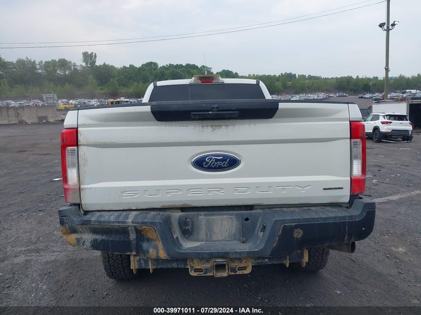 2019 Ford F-250 Xl VIN: 1FT7X2B66KEF84370 Lot: 39971011