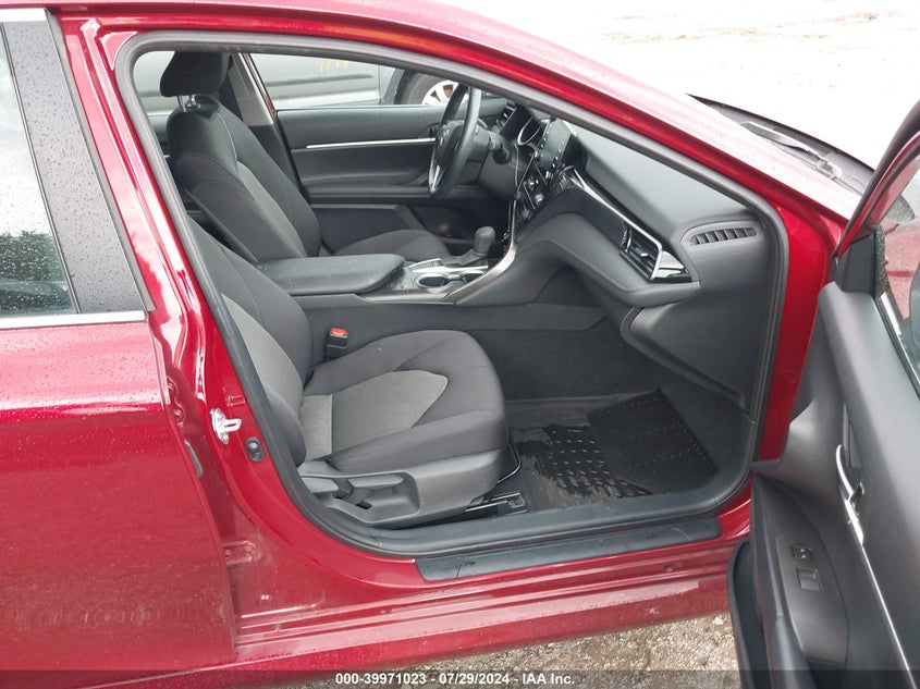 2022 TOYOTA CAMRY LE - 4T1R11AK1NU659193