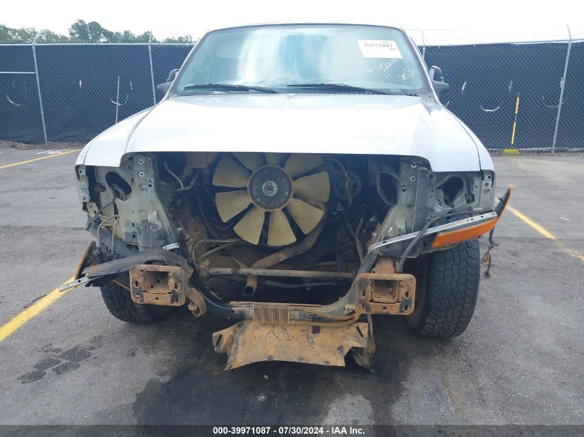 1999 Ford F-350 Lariat/Xl/Xlt VIN: 1FTSX30F2XED85245 Lot: 39971087