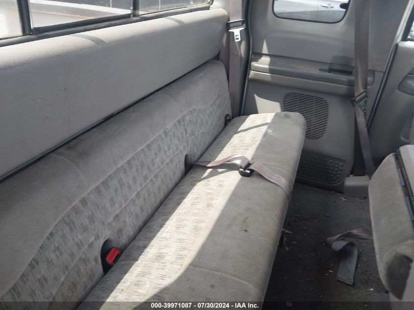 1999 Ford F-350 Lariat/Xl/Xlt VIN: 1FTSX30F2XED85245 Lot: 39971087