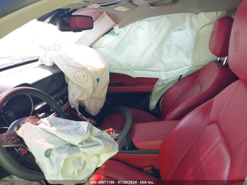 2019 Alfa Romeo Stelvio Rwd VIN: ZASPAJAN1K7C70707 Lot: 39971158