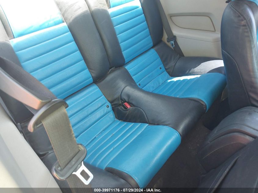 2010 Ford Mustang V6/V6 Premium VIN: 1ZVBP8AN4A5140261 Lot: 39971176