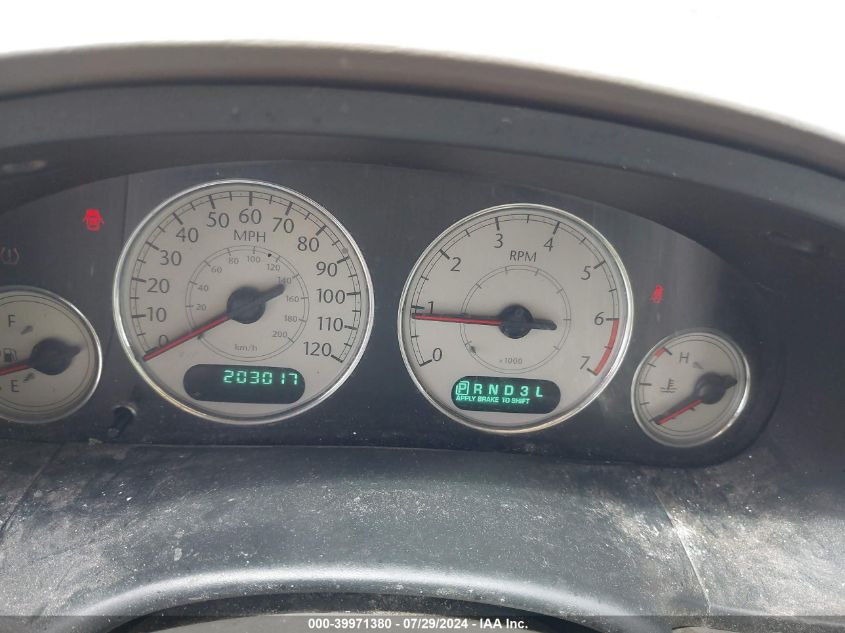 2005 Chrysler Town & Country Touring VIN: 2C8GP54L45R119158 Lot: 39971380