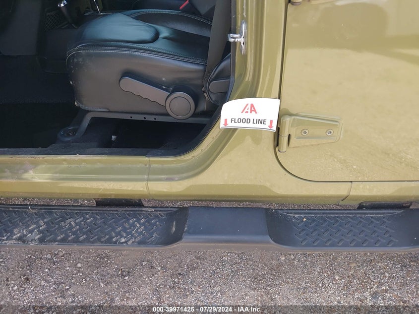 2013 Jeep Wrangler Unlimited Sahara VIN: 1C4BJWEGXDL632992 Lot: 39971425