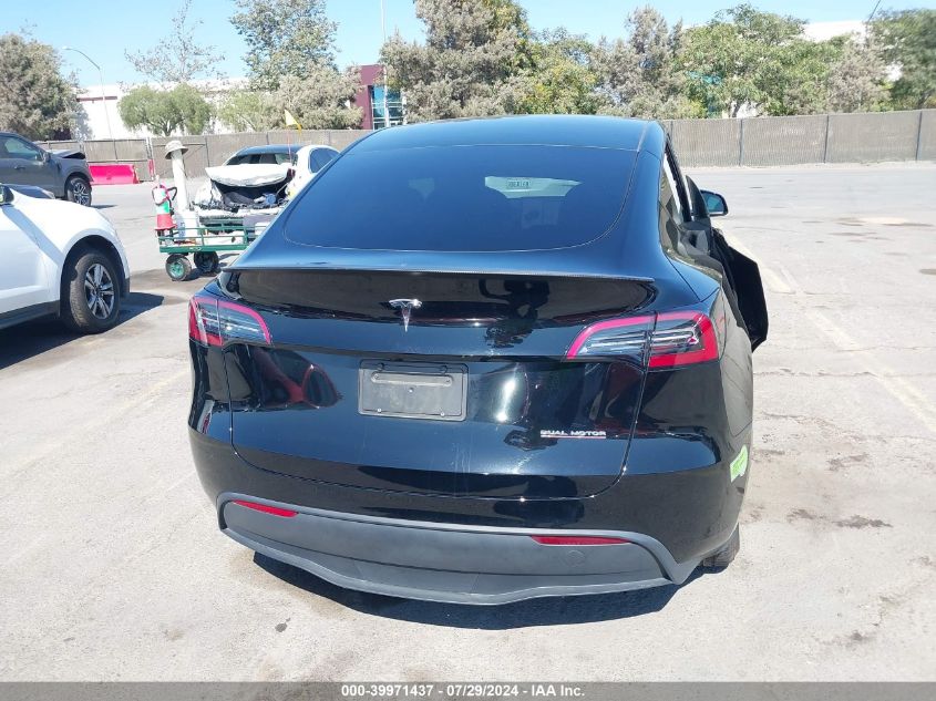 2023 Tesla Model Y Awd/Performance Dual Motor All-Wheel Drive VIN: 7SAYGDEF1PF682940 Lot: 39971437