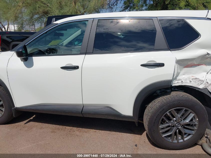 2023 Nissan Rogue S VIN: 5N1BT3AA9PC853560 Lot: 39971448