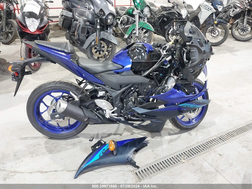 VIN MH3RH18Y0RK014614 2024 YAMAHA YZFR3 A