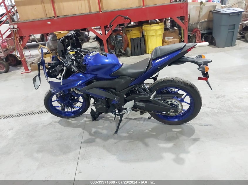 VIN MH3RH18Y0RK014614 2024 YAMAHA YZFR3 A
