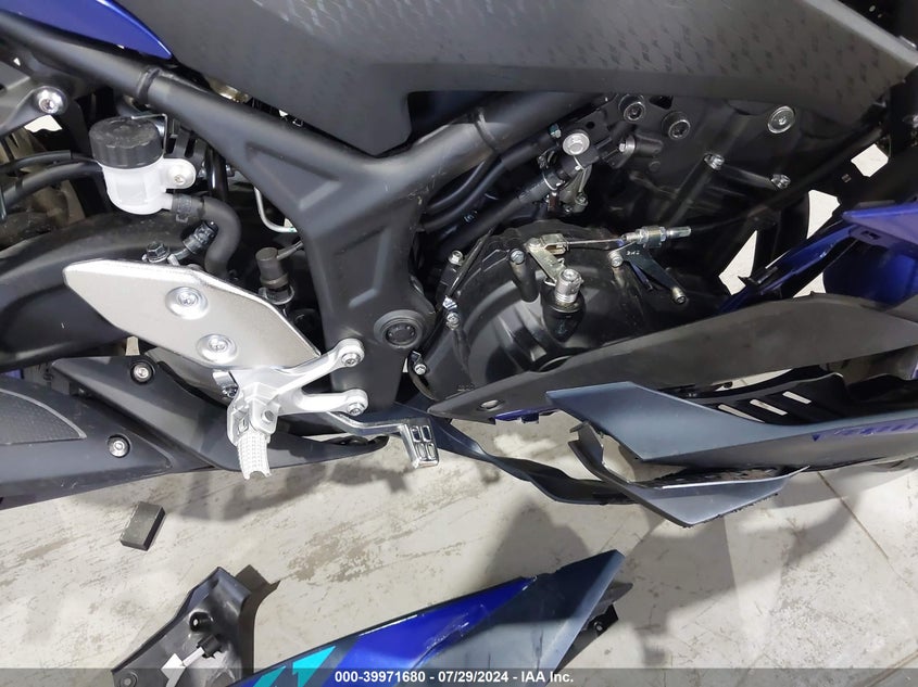 VIN MH3RH18Y0RK014614 2024 YAMAHA YZFR3 A