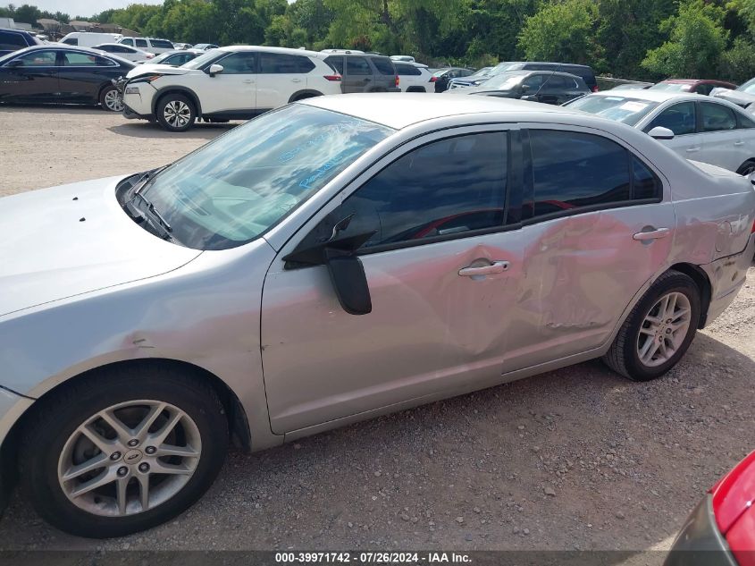 2010 Ford Fusion S VIN: 3FAHP0GA2AR322840 Lot: 39971742